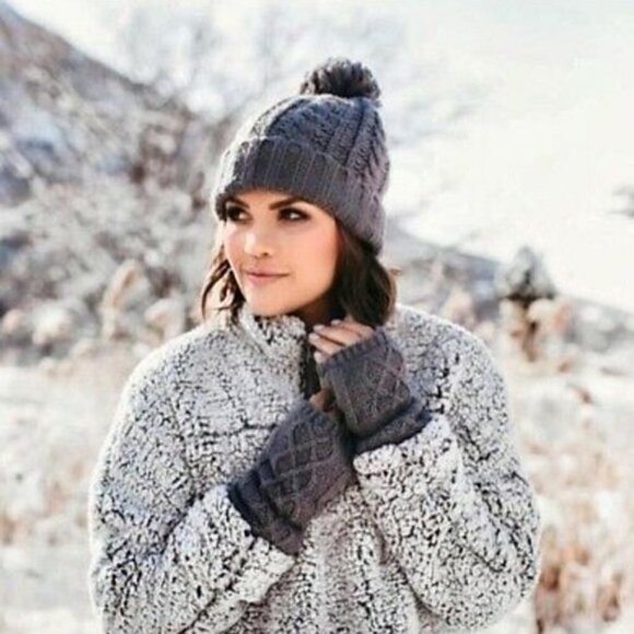 💕THREAD & SUPPLY💕 Lazy Sunday Pullover Charcoal - Picture 7 of 16